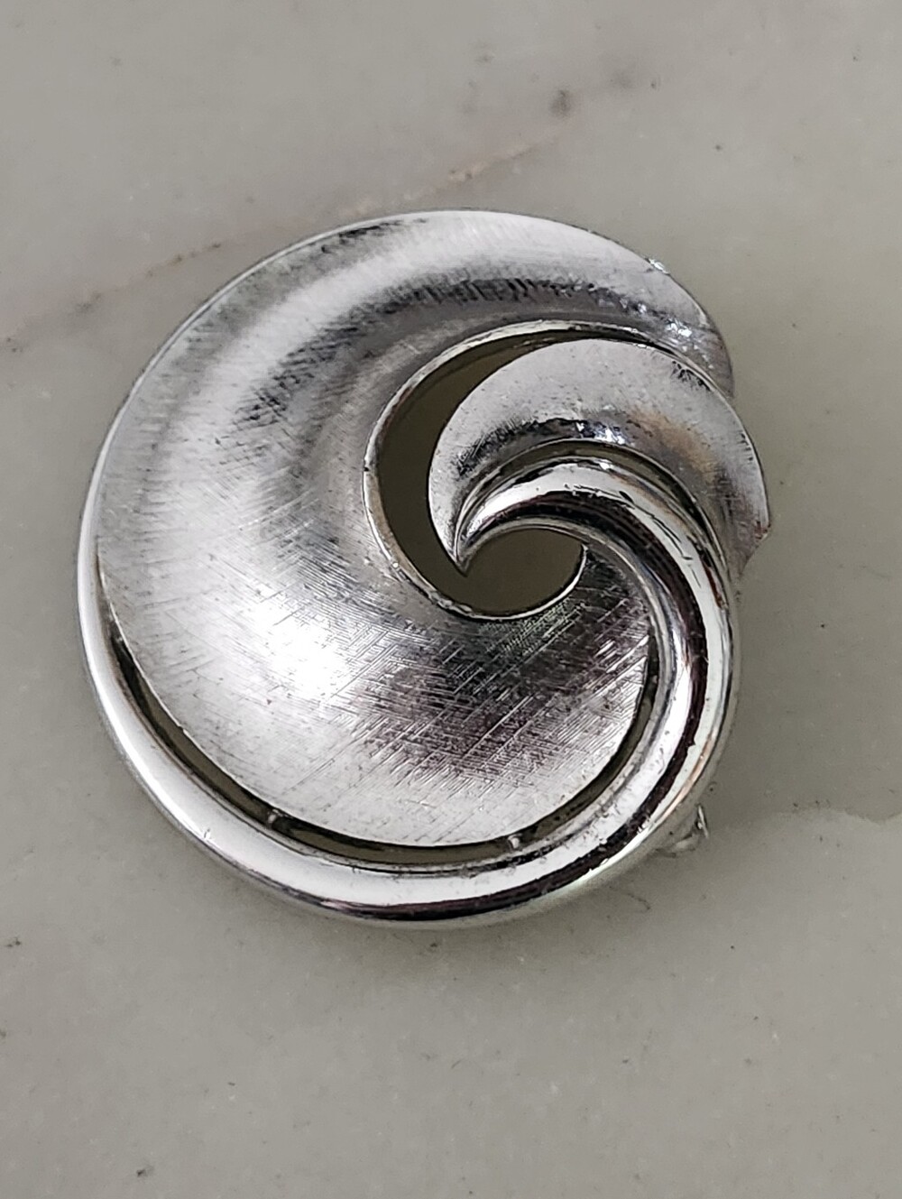 Vtg Crown Trifari Silver Tone Swirl Brooch - Sculpted Spiral Design